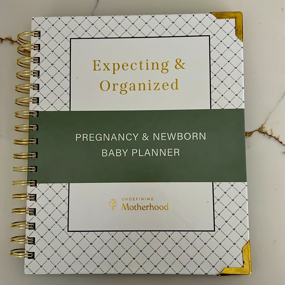 Expecting & Organized: Pregnancy & Newborn Baby Planner by Undefining Motherhood